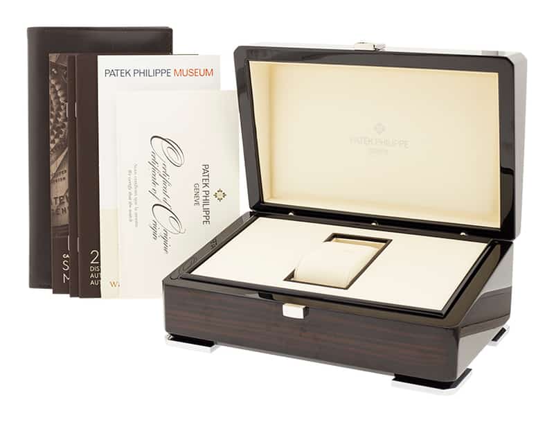 Patek Philippe Calatrava 7200R-010
